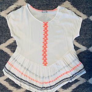 Eyeshadow shirt size large